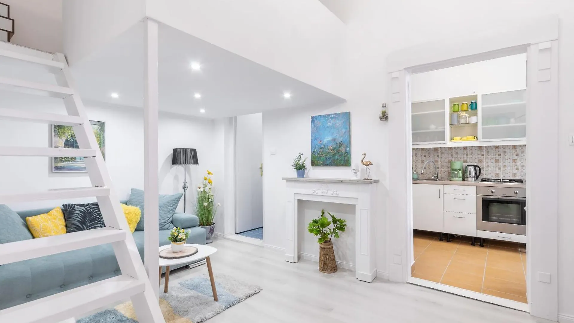 Green Apartment, In The Middle Of The City Center, Quiet, Ac Budapest Appartamento