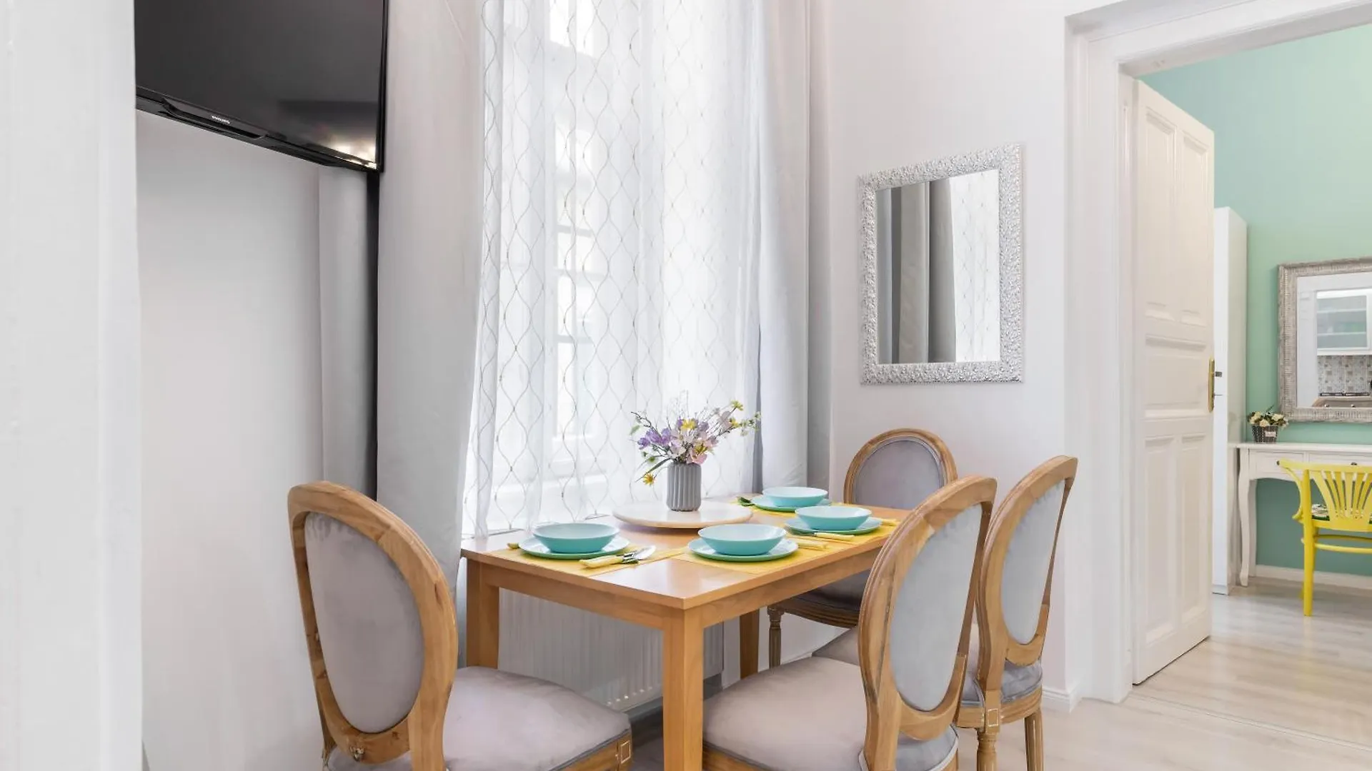 Green Apartment Budapest