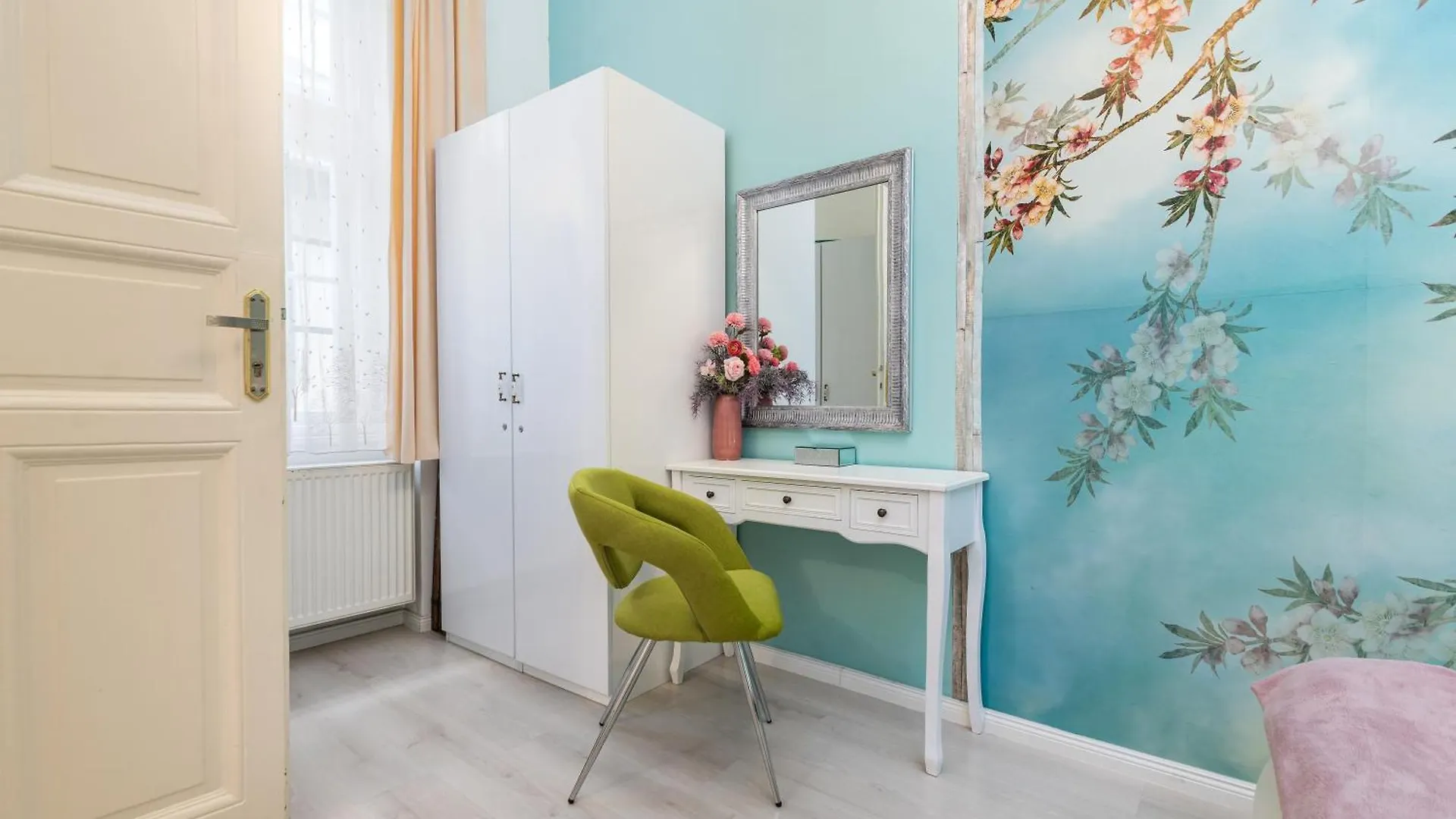 Green Apartment Budapest