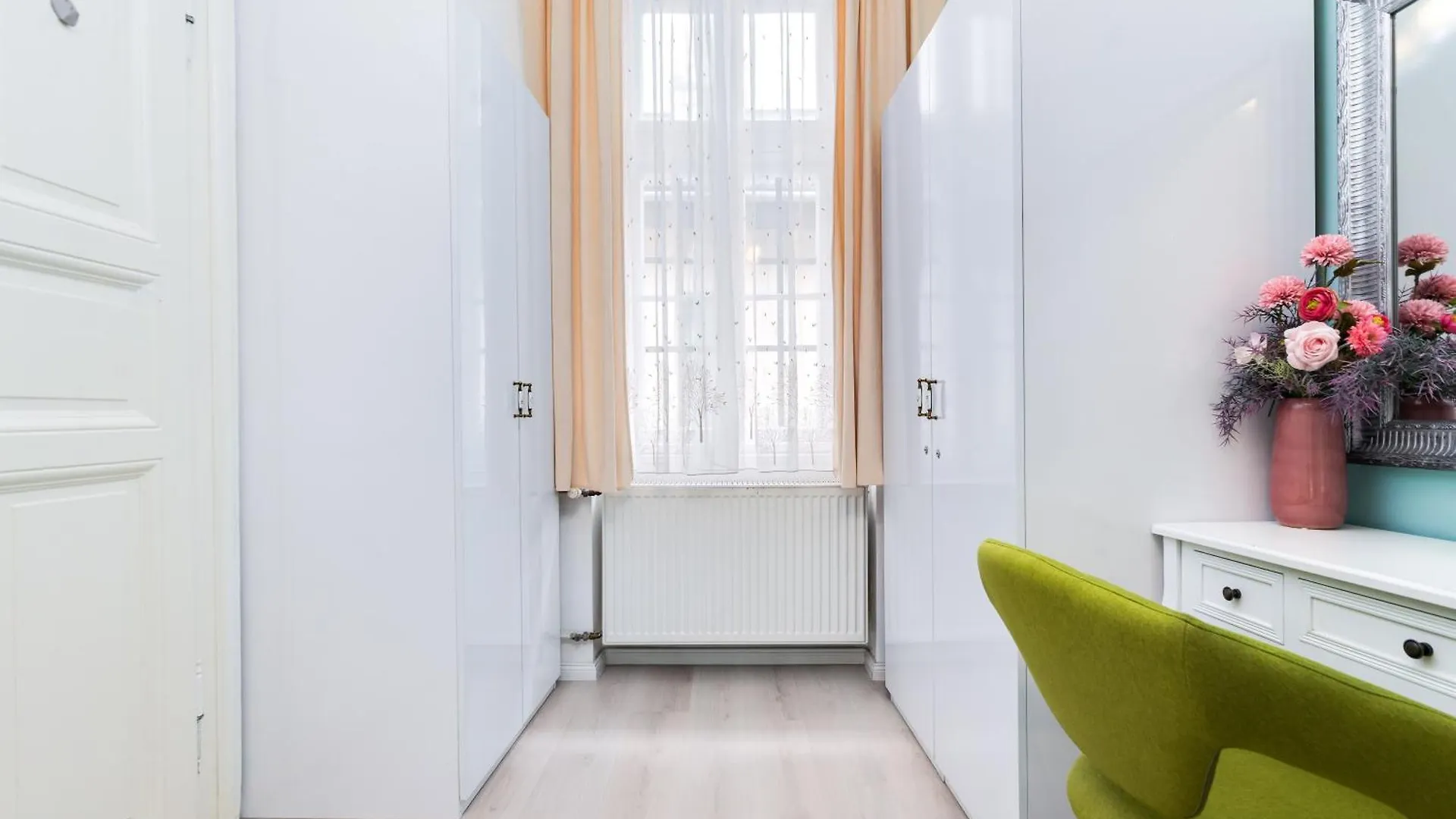 Green Apartment Budapest 0*,  Hungary