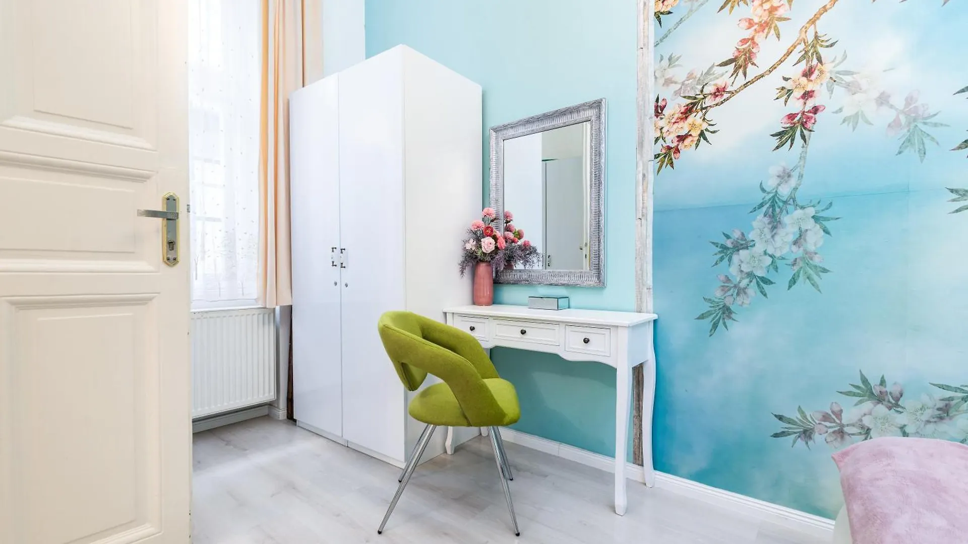 Green Apartment, In The Middle Of The City Center, Quiet, Ac Βουδαπέστη Ουγγαρία